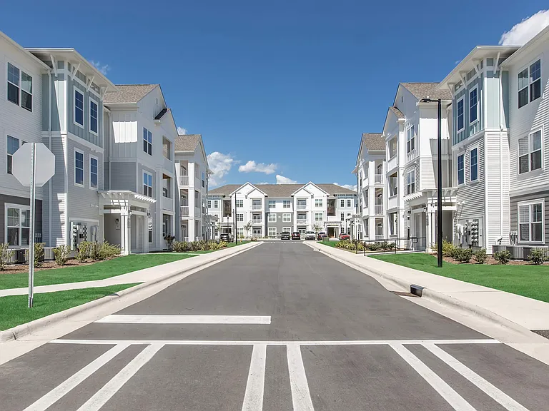Westgate Landing — Photo 21