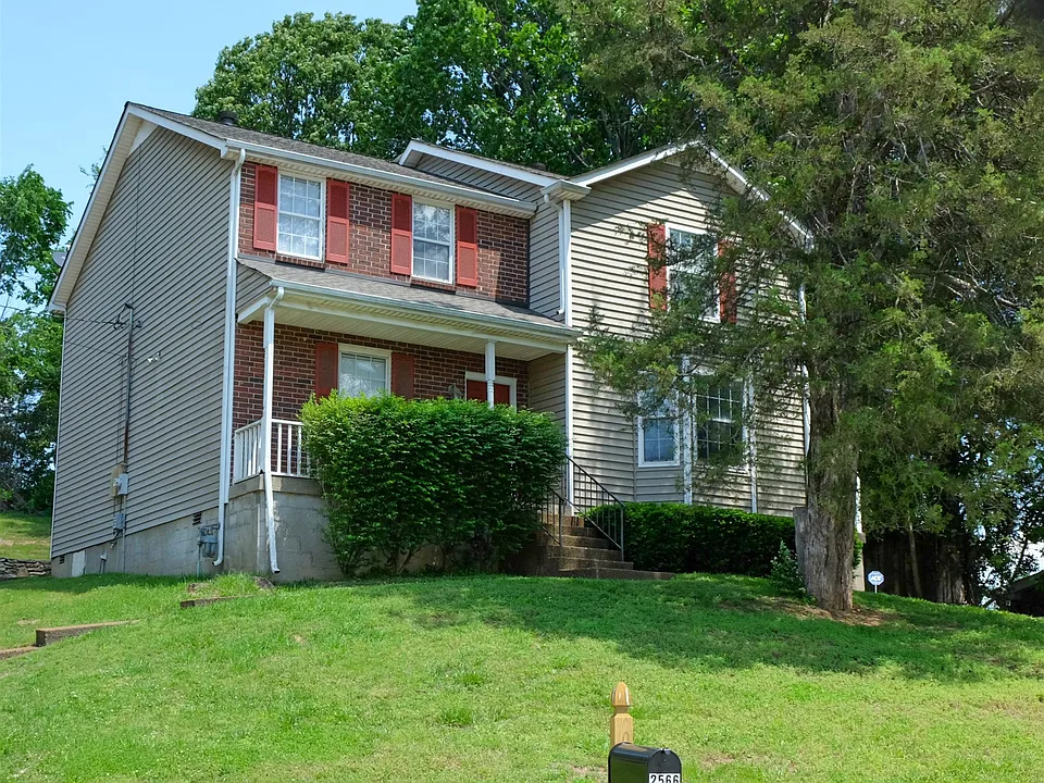 2568 Willowbranch Dr