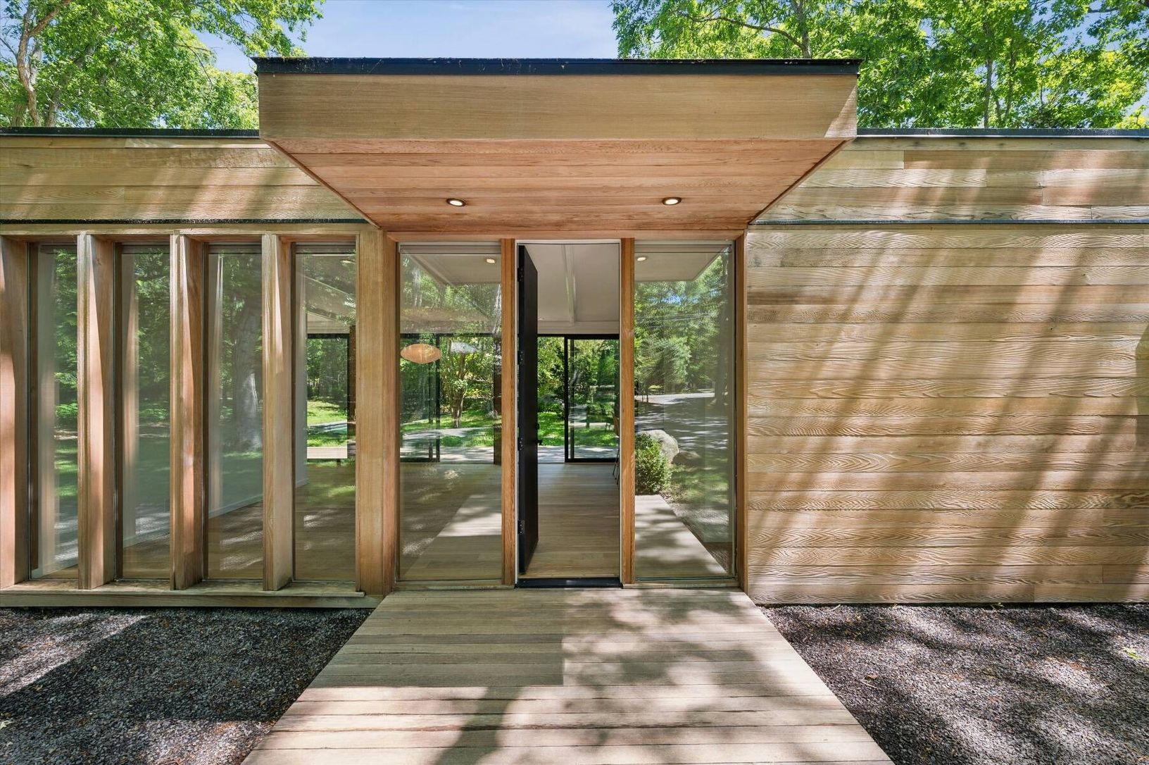  Clean Architectural Lines