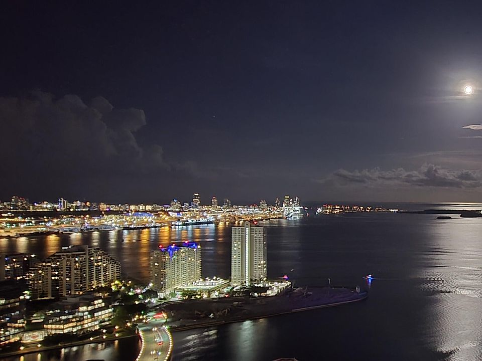 1st image of 951 Brickell Avenue #4308
