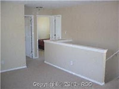 3rd image of 4930 Villa Cir