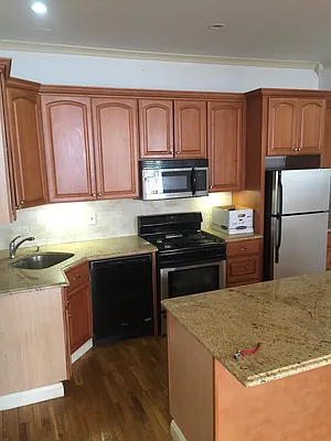 Rented by Bezell Group | media 13