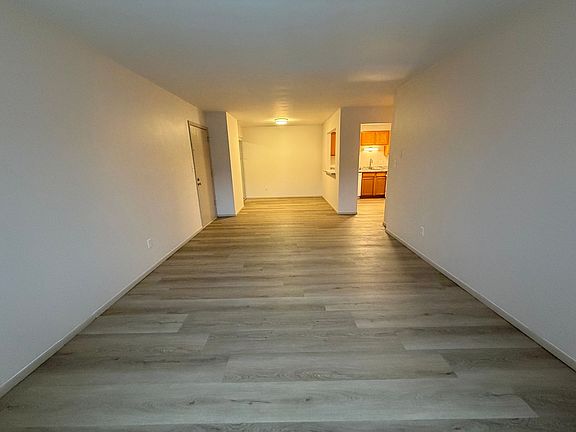 2nd image of 1674 Shawano Ave #9