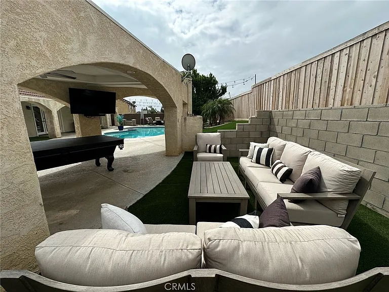 11296 Heathcliff Dr — Photo 20