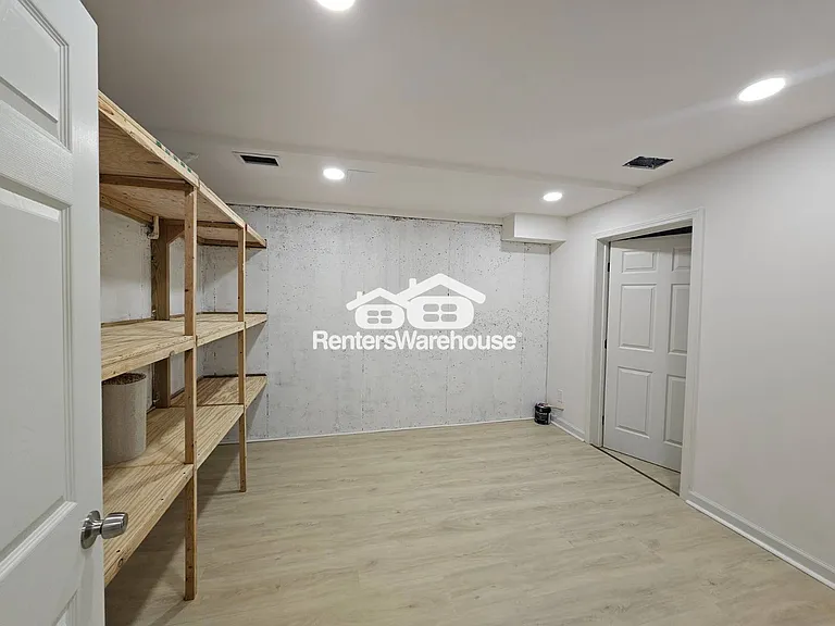 2530 Wellsley Ln — Photo 40