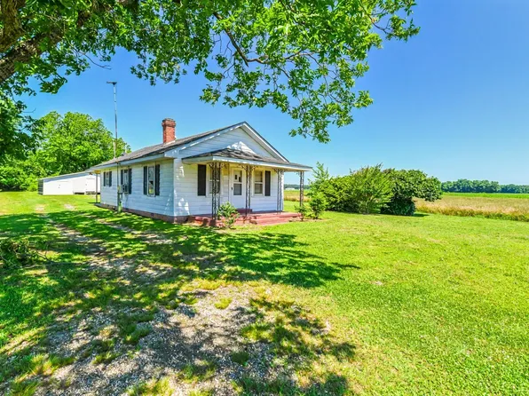 986 S Jordans Chapel Rd, Mount Olive, NC 28365