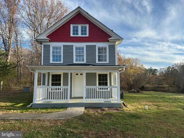 9042 Poindexter Rd, Louisa, VA 23093