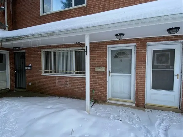 23756 Banbury Cir APT 4, Warrensville Heights, OH 44128