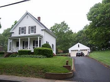 1st image of 439 Union St