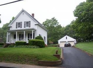 439 Union St, Franklin, MA 02038