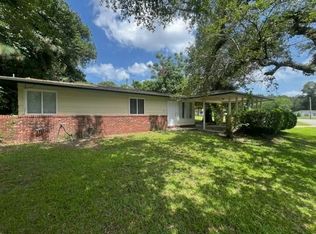 3221 Beacon St, Tallahassee, FL 32305