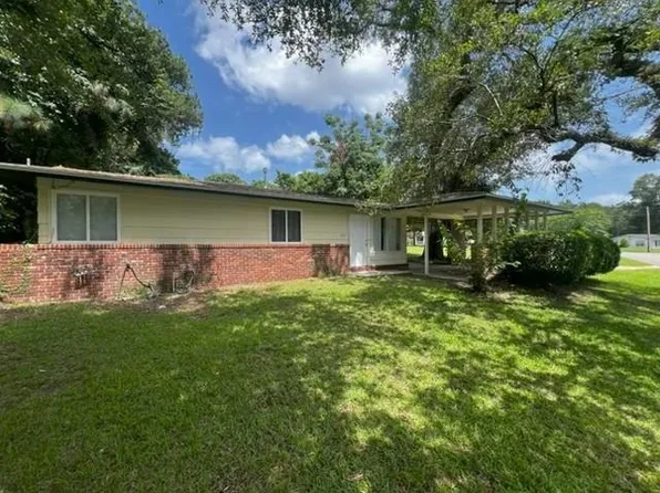 3221 Beacon St, Tallahassee, FL 32305