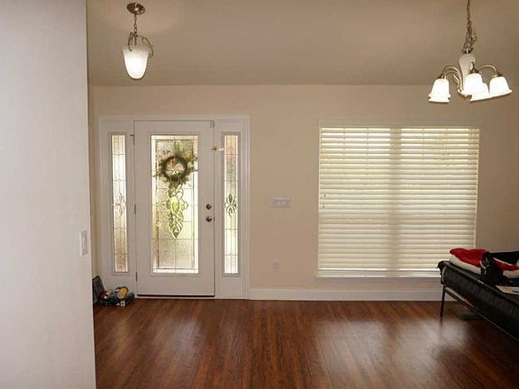 4th image of 622 Coral Trace Blvd