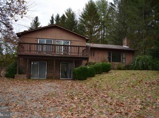 319 Rolling Mountain Rd, Bentonville, VA 22610