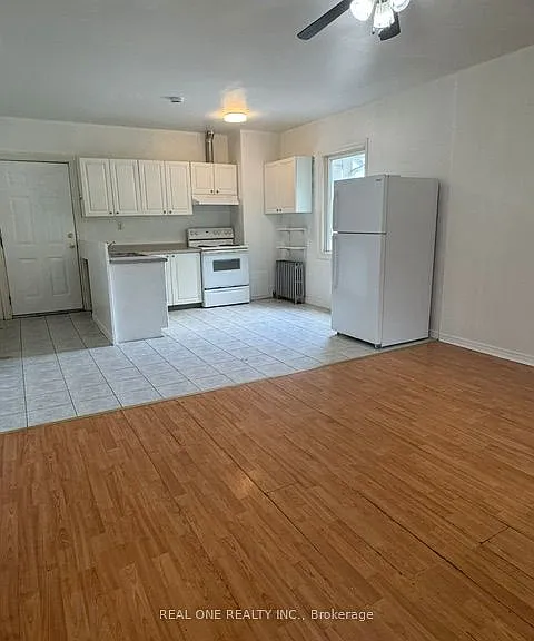 10 Mill St E #B — Photo 2
