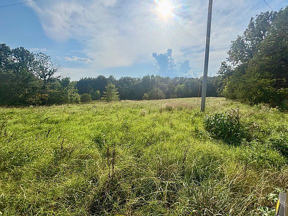 5th image of 183 Lawrence Rd #352