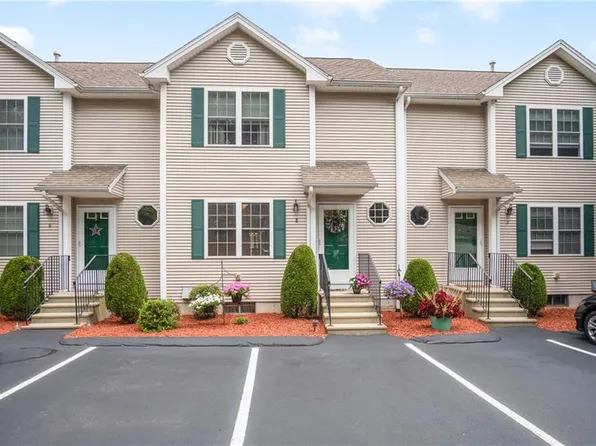 835 Sandy Ln Unit 8, Warwick, RI 02889