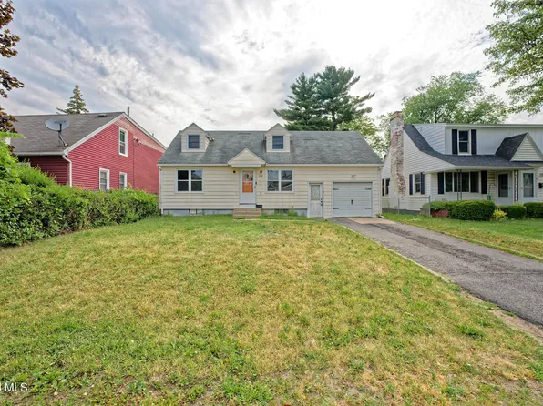 1127 Sunrise Boulevard, Schenectady, NY 12306