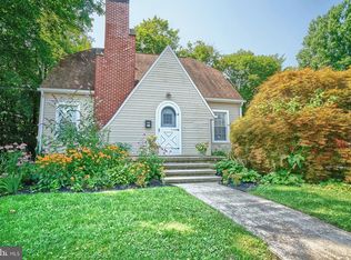 77 High St, Pine Grove, PA 17963