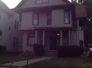 909 S 8th St APT 3, Springfield, IL 62703