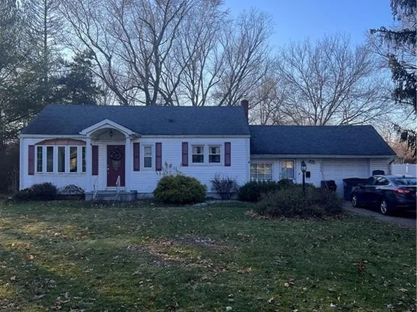5235 Harvest Ln, Toledo, OH 43623