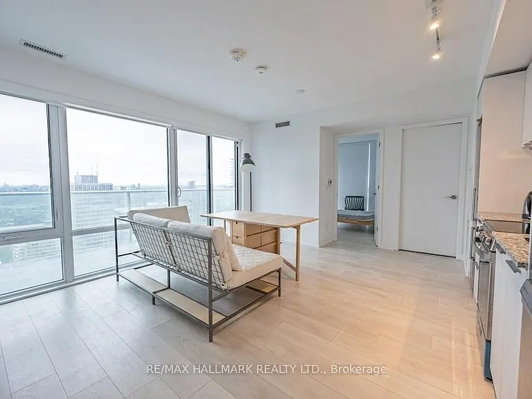 501 Yonge St #3202 — Photo 10