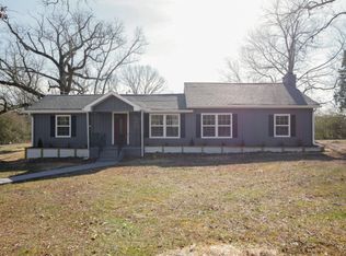 10407 Ligon Love Rd, Bon Aqua, TN 37025