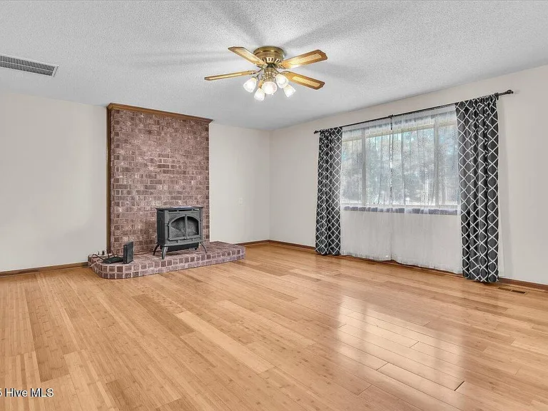 7071 Old Oak Rd NW — Photo 29