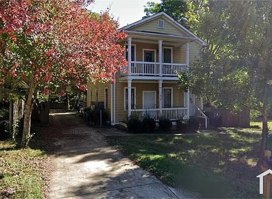 869 Center Hill Ave NW #2