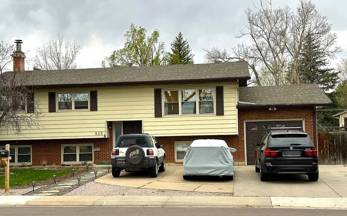 4 bed, 2084 sqft, $2,750 — Photo 1