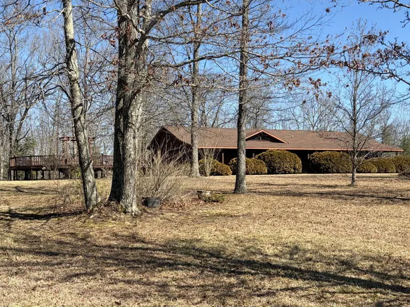 405 Booth Ln, Dayton, TN 37321