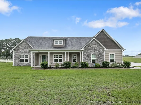 6315 New Hope Church Rd, Wade, NC 28395