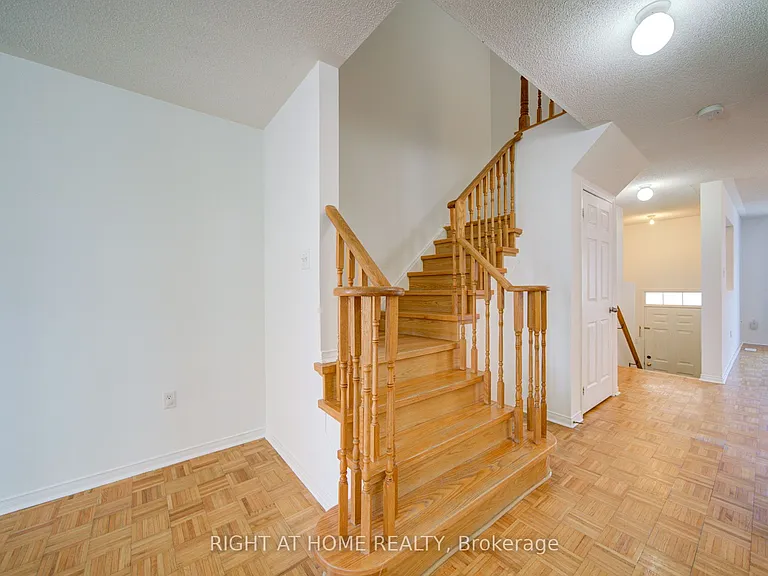 120 Railroad St #9 — Photo 10