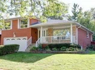 2220 Springfield Ct, Mississauga, ON