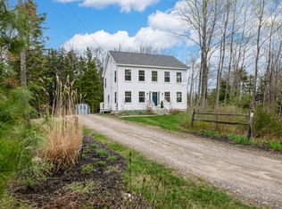 24 Spruce Brook Dr, Harpswell, ME 04079