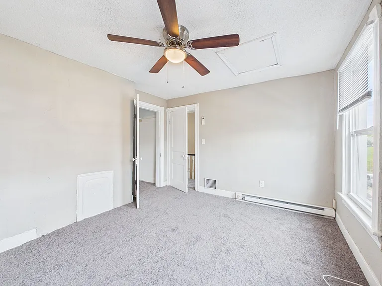 207 Wellford St — Photo 10