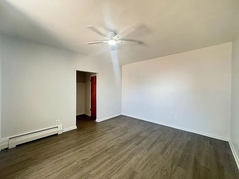 4010 Montgomery Road — Photo 7