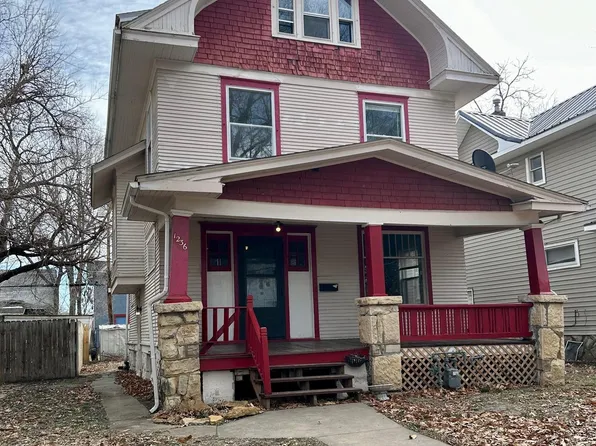 1236 SW Garfield Ave, Topeka, KS 66604