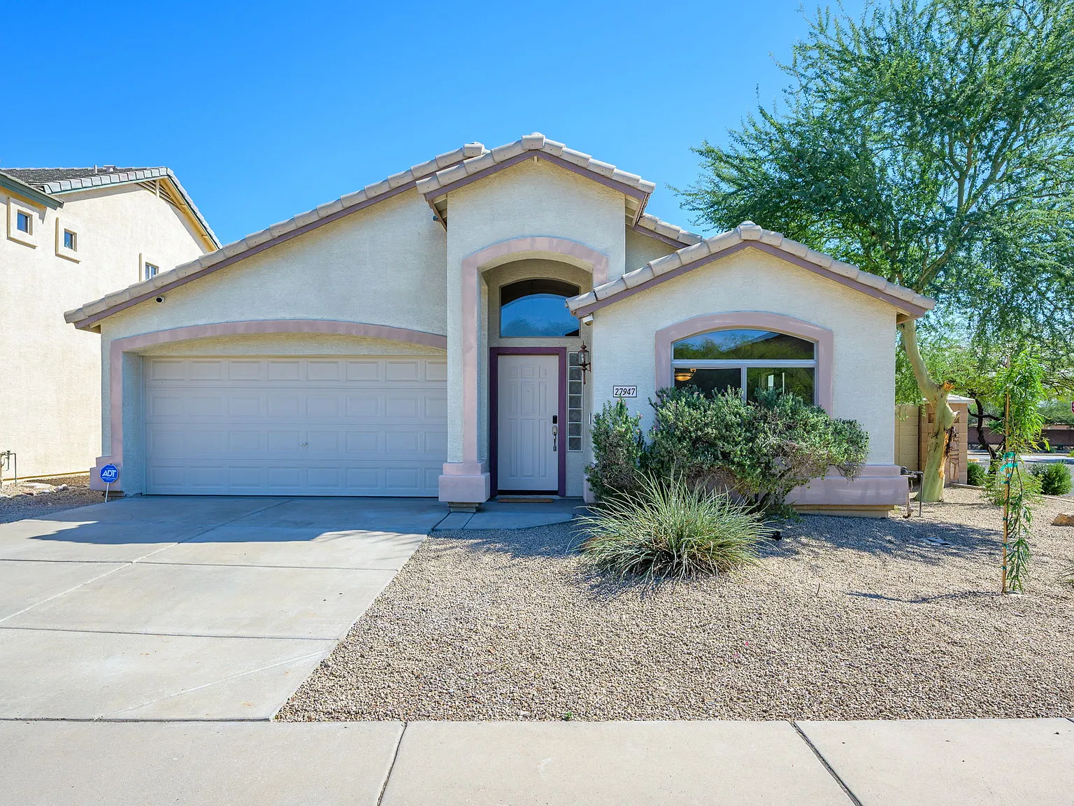 3 bed, 1522 sqft, $2,200 — Photo 1