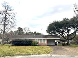104 Mosby Ct, Vidalia, LA 71373