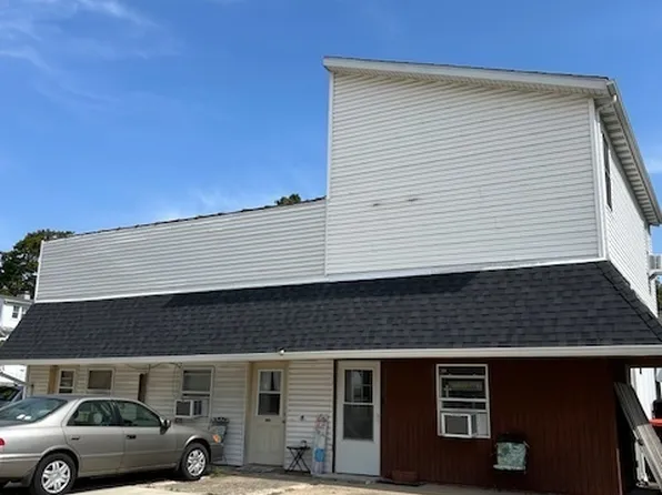 205 S West St, Danvers, IL 61732