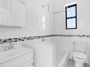 235 E 2nd St APT B4, Brooklyn, NY 11218