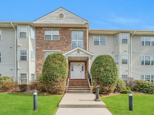36 Mountainview Ct, Riverdale Boro, NJ 07457