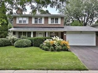 19 Danville Dr, Toronto, ON M2P1H7