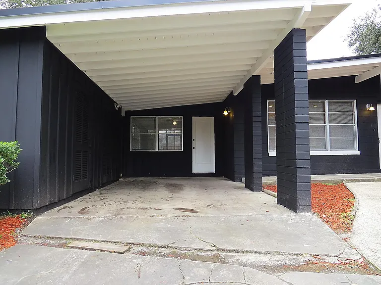 6572 Harlow Blvd — Photo 2