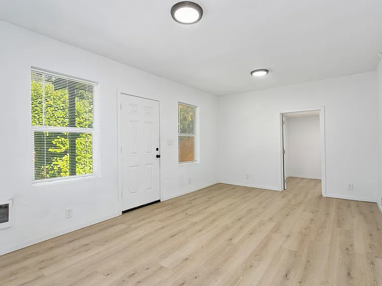 2014 88th St E — Photo 18