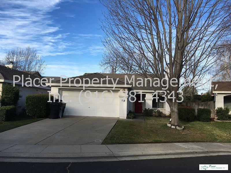 1st image of 1520 Alyssum Way