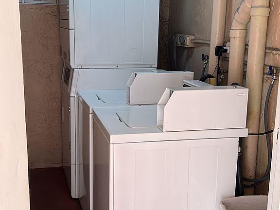 3rd image of 6175 W 20th Ave APT 210