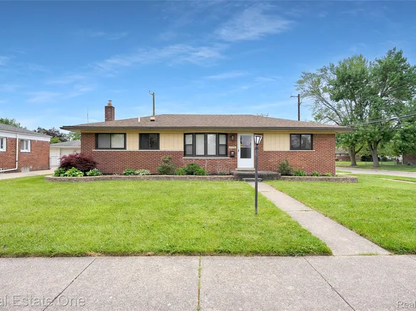 33395 Florence St, Garden City, MI 48135