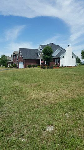 2nd image of 309 Pine St